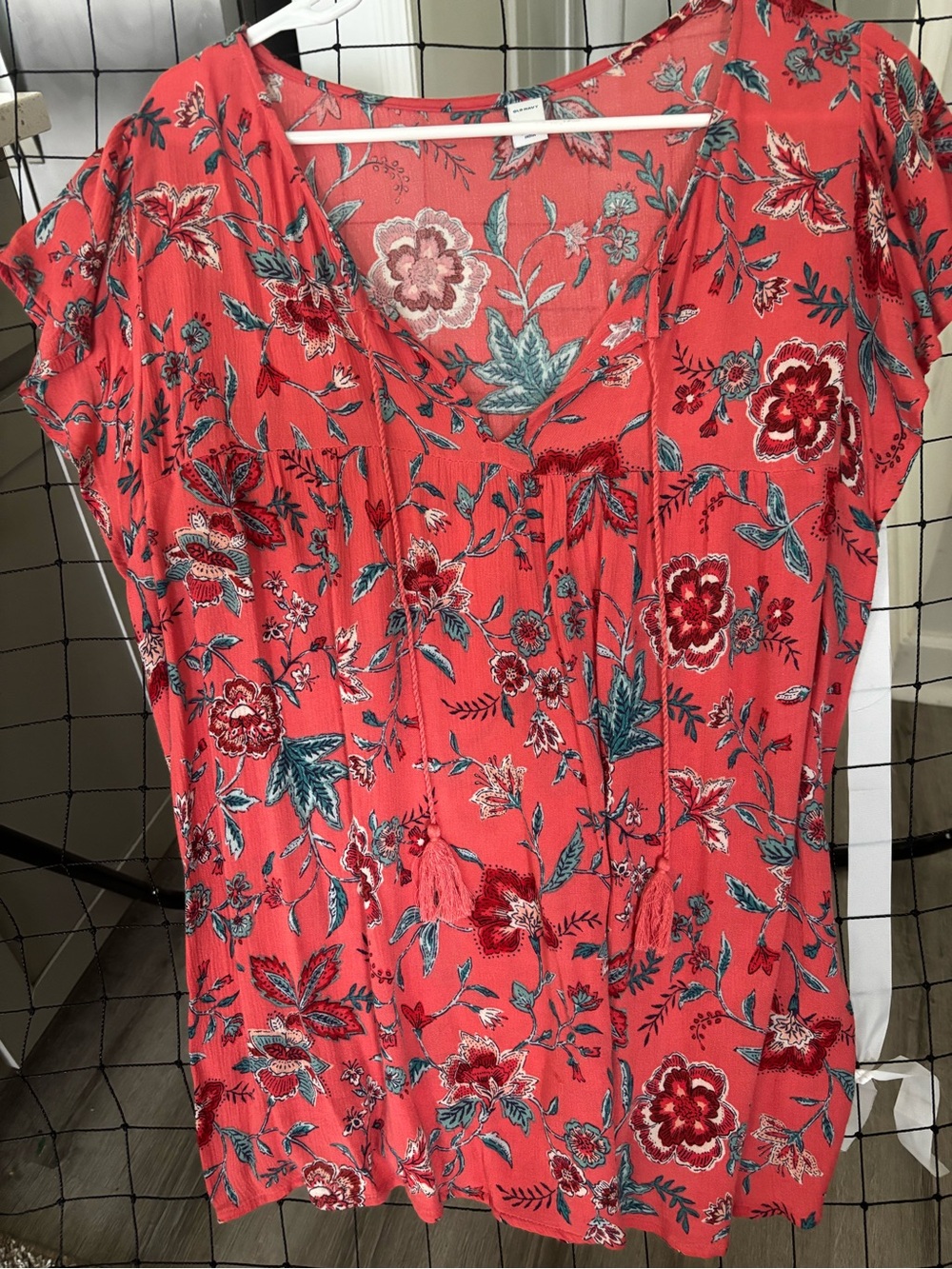 Old Navy Coral Floral Short Sleeve Blouse